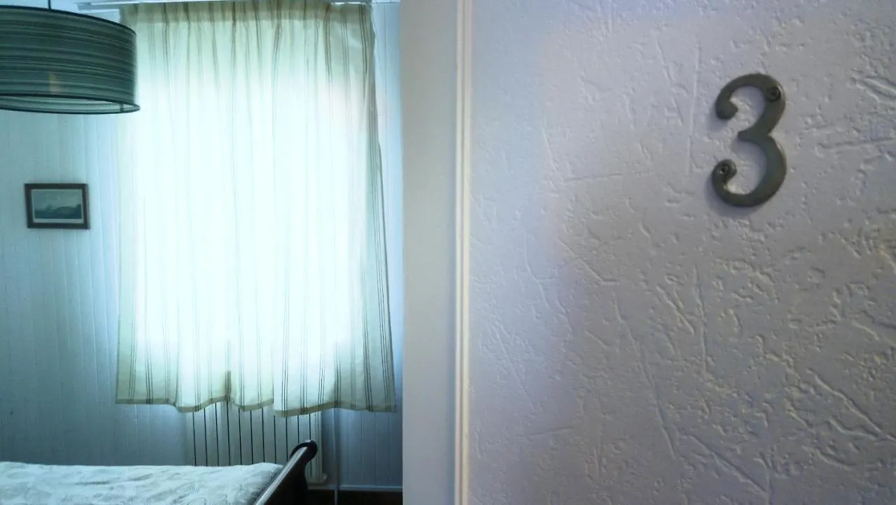 Chambre Au Calme Et Simple, Cuisine A Dispo Saint-Pol-de-Leon
