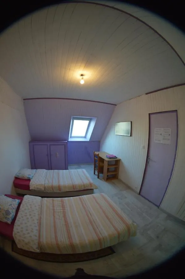 Homestay Chambre Au Calme Et Simple, Cuisine A Dispo Saint-Pol-de-Leon