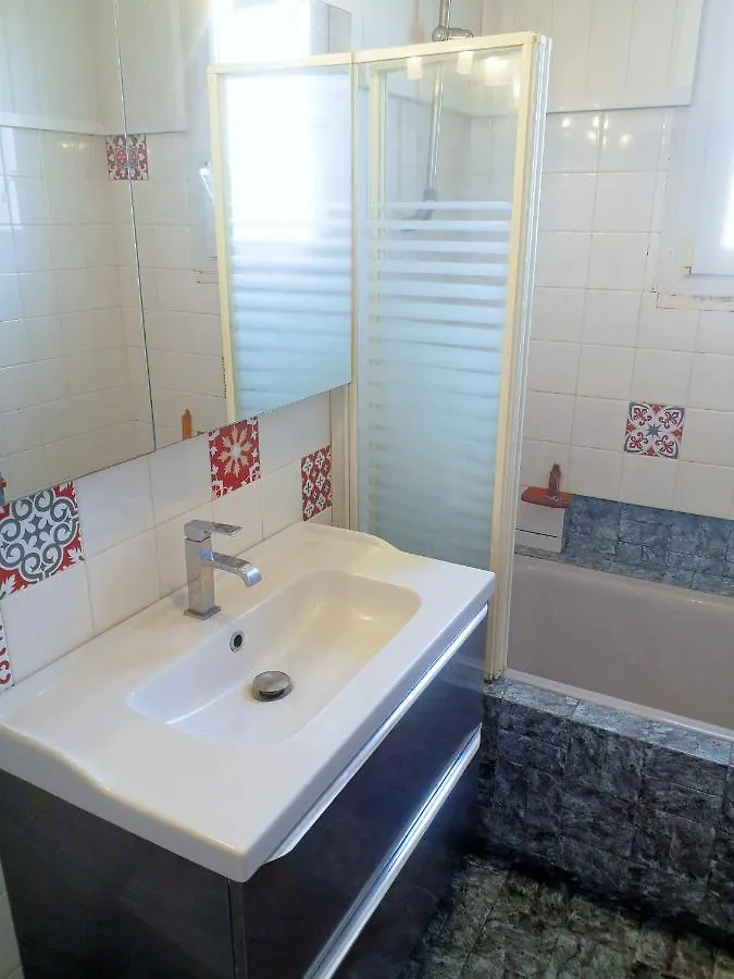 Chambre Au Calme Et Simple, Cuisine A Dispo Saint-Pol-de-Leon